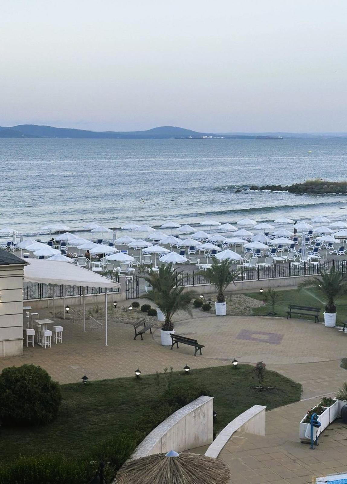 Studio Festa Pomorie Luaran gambar